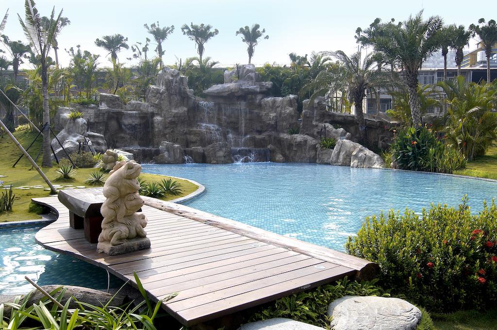 Queena Plaza Hotel Тайнань Экстерьер фото